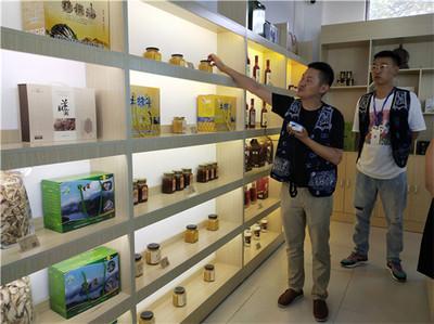 滇滬攜手·脫貧攻堅｜洱源縣電子商務助力鄉村振興，70余個特色產品入駐上海交大